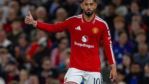 Man United lại trở về vạch xuất phát