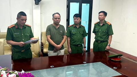 Bắt thêm nguyên cán bộ thuế trong vụ sai phạm ở Cửa khẩu Kim Thành