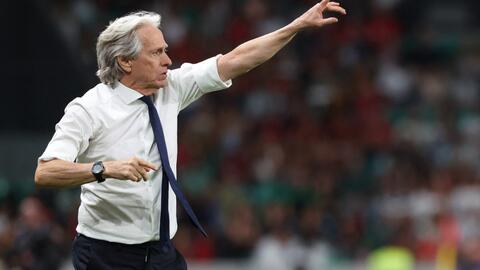 HLV Jorge Jesus nói thẳng về Ronaldo sau chiến thắng trước Na Uy