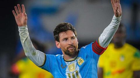 Messi ghi bàn trong trận chia tay, Argentina thắng đậm Benin