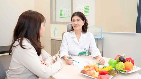 Bác sĩ chỉ rõ cách sử dụng viên sủi vitamin C an toàn