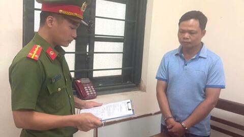 Đi bán tấm lợp, nhân viên ở Phú Thọ chiếm đoạt hơn 431 triệu đồng