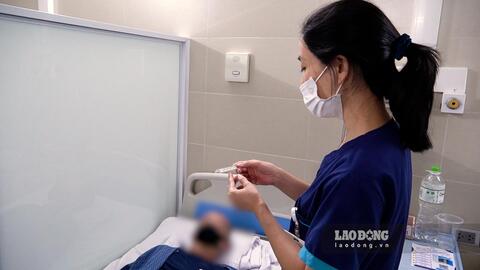 Cảnh giác nguy cơ viêm phổi ở người cao tuổi khi trời chuyển lạnh
