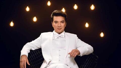 Một nữ CEO nổi tiếng kêu gọi khán giả đến phòng trà xem Đàm Vĩnh Hưng, tuyên bố sẽ ủng hộ mua cháy vé