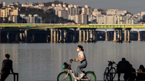 Xu hướng mới ở Hàn Quốc: Người trẻ thề 'có cho tiền cũng không kết hôn', trai gái chịu sống thử chỉ để tiết kiệm phí sinh hoạt