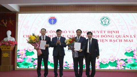 Bệnh viện Bạch Mai có Chủ tịch và Giám đốc mới
