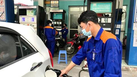 Đề xuất giảm thuế nhập khẩu ưu đãi mặt hàng xăng dầu