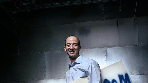 Ông chủ Amazon chọn con đường khó để theo đuổi đam mê