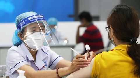 Bộ Y tế xin ý kiến về phương án ứng phó với 2 tình huống dịch COVID-19