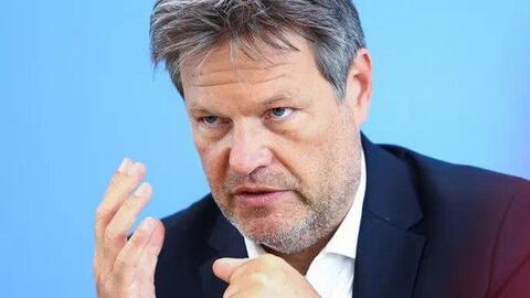 EU muốn trừng phạt dầu mỏ Nga, Hungary dọa phủ quyết