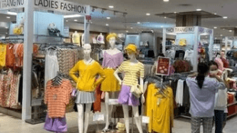 Aeon lấn sân lĩnh vực thời trang, bán áo phông giá 150.000 đồng tại Việt Nam