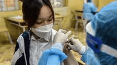 Sở Y tế TP HCM đề nghị cung cấp danh sách phụ huynh là nhân viên y tế chưa tiêm vắc-xin cho con