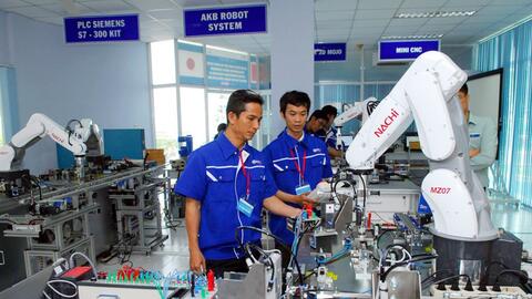 Đồng hành, tạo mọi điều kiện thuận lợi để doanh nhân trẻ cống hiến