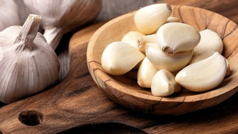 Tỏi cực tốt nhưng sẽ thành ‘cực độc’ nếu phạm phải những điều này khi ăn