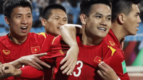 Thương hiệu đội tuyển Việt Nam đắt giá chưa từng có, VFF bội thu tài trợ