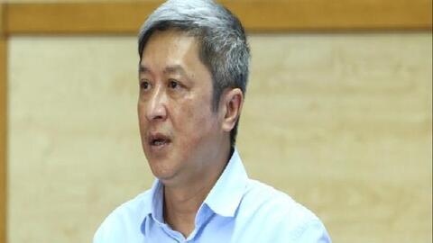 Thứ trưởng Bộ Y tế Nguyễn Trường Sơn nghỉ việc từ 1/11