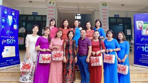 Nhiều hoạt động ý nghĩa tri ân nhà giáo