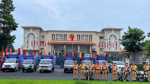 TP Hồ Chí Minh ra quân kiểm tra, xử lý vi phạm an toàn giao thông cao điểm dịp cuối năm