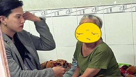 Xuất hiện hình ảnh Nờ Ô Nô đến nhà xin lỗi cụ bà bị xúc phạm là 'nghèo khổ'