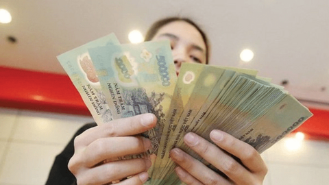 Một công ty xây dựng thưởng Tết cán bộ kỹ sư bình quân 100 triệu đồng