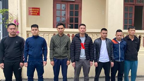 Công an tỉnh Thanh Hoá liên tiếp triệt phá 2 đường dây cá độ bóng đá, bắt giữ 18 đối tượng