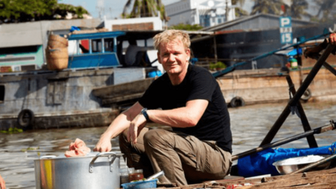 Ẩm thực Việt và Lào có gì mà được đầu bếp nổi tiếng gọi là "điểm đến ẩm thực hàng đầu thế giới"?