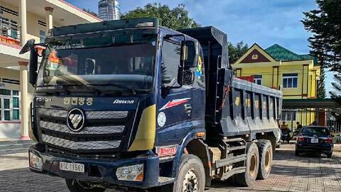 Nam thanh niên phê ma túy, trộm xe ben bỏ chạy