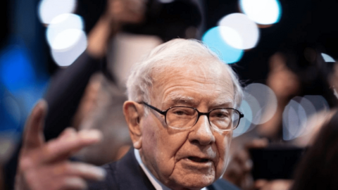 Đây là cách Warren Buffett biến cuộc khủng hoảng khiến cả thế giới chao đảo thành ‘cỗ máy in tiền’