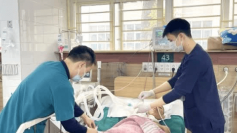 Nam thanh niên 25 tuổi hôn mê sâu, tổn thương não do uống rượu: BV Bạch Mai cảnh báo 5 sai lầm nhất định phải tránh để bảo vệ tính mạng