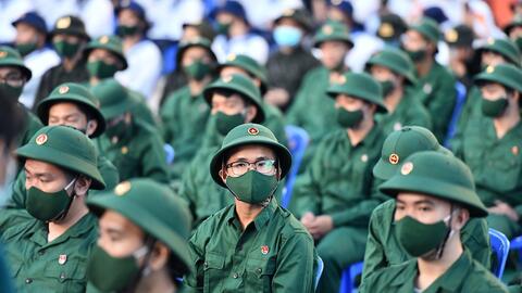 Bộ Quốc phòng trả lời kiến nghị buộc thanh niên nhập ngũ trước đại học