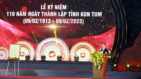 Thường trực Ban Bí thư dự Lễ kỷ niệm 110 năm thành lập tỉnh Kon Tum