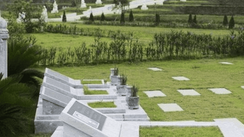 Công ty Mai táng duy nhất trên sàn bỗng tăng trưởng đột biến, P/E chỉ 0,14 lần