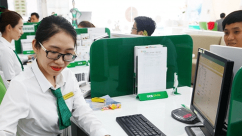 Doanh nghiệp chật vật tìm dòng tiền để tồn tại