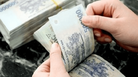 Bắt tạm giam chuyên viên Sở Xây dựng Hải Phòng