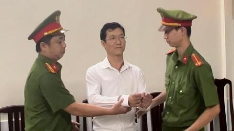 Đại học Luật TP.HCM tạm hoãn hợp đồng với tiến sĩ Đặng Anh Quân