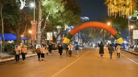 Hà Nội đẩy mạnh du lịch đêm, làm mới không gian đi bộ hồ Hoàn Kiếm