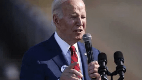 Tổng thống Biden cảnh báo rát sau 2 vụ sụp đổ ngân hàng Mỹ