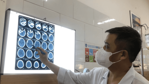 Từ vụ nhiễm độc methanol ở Bắc Ninh: Nguy cơ nhiễm độc, ngộ độc methanol trong cuộc sống và cách phòng tránh