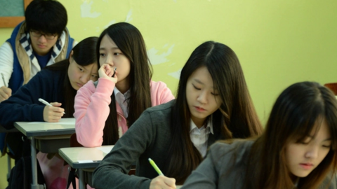 Trước khi con vào cấp 2, cha mẹ hãy dạy con 8 nguyên tắc càng sớm càng lợi