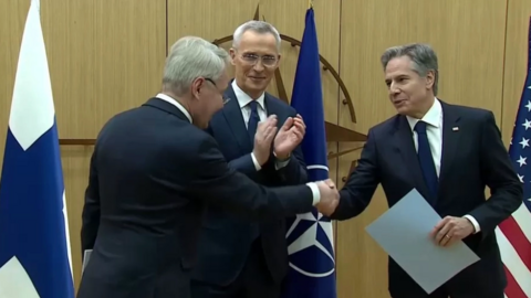 Phần Lan chính thức gia nhập NATO