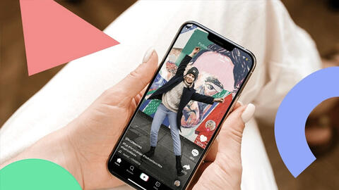 TikTok dẫn giới trẻ từ clip vui vẻ đến thao túng toàn bộ hành vi, nhận thức