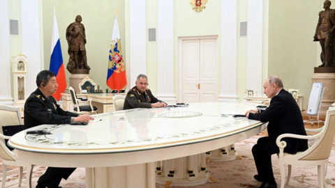 Tổng thống Vladimir Putin gặp bộ trưởng quốc phòng Trung Quốc