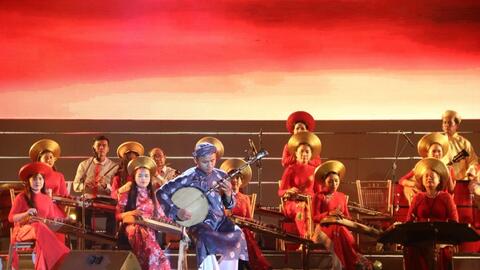 Trải nghiệm hấp dẫn dịp nghỉ lễ 30/4: Lên núi Bà Đen nghe đờn ca tài tử