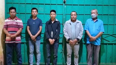 Phó hiệu trưởng tham gia đường dây cá độ bóng đá hàng chục tỉ đồng