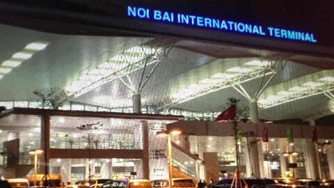 Hà Nội: Phát hiện hơn 15kg sừng tê giác và ngà voi nhập lậu qua đường hàng không