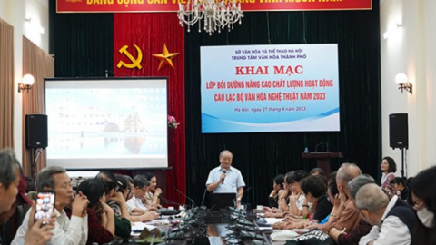 Tổ chức bồi dưỡng nâng cao chất lượng hoạt động câu lạc bộ văn hóa nghệ thuật