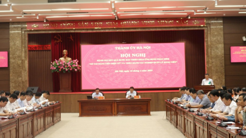 Hà Nội: Ứng dụng "Sổ tay đảng viên điện tử" vào các kỳ sinh hoạt chi bộ