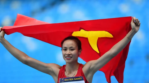 Hành trình đáng khâm phục và bước chạy "xé gió" giành HCV SEA Games của hoa khôi điền kinh Huỳnh Thị Mỹ Tiên