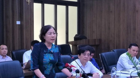 Bộ Nông nghiệp lên tiếng việc hàng chục nghìn tấn gà thải ‘tuồn’ vào Việt Nam