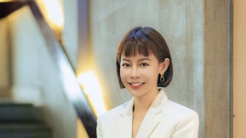 Cuộc sống của hoa hậu vỡ nợ tiền tỷ thay đổi ra sao sau 3 năm 'ở ẩn'?